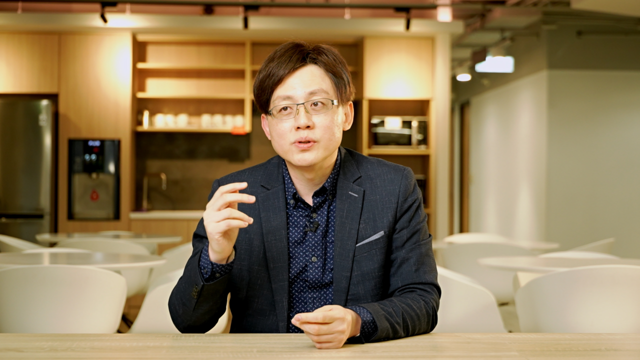 遠傳人才發展暨員工參與處協理李明益，分享企業培訓與人才永續策略。